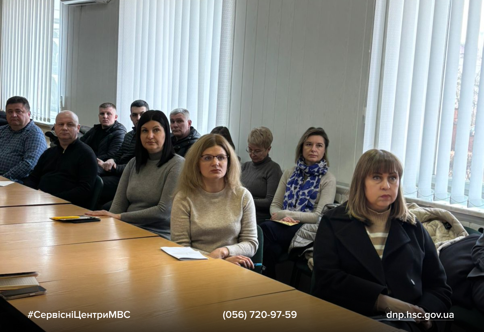 Сайт білий - Лівий верхній кут - чорний логотип